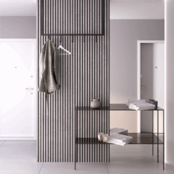 Couloir minimaliste avec porte-manteau et table.